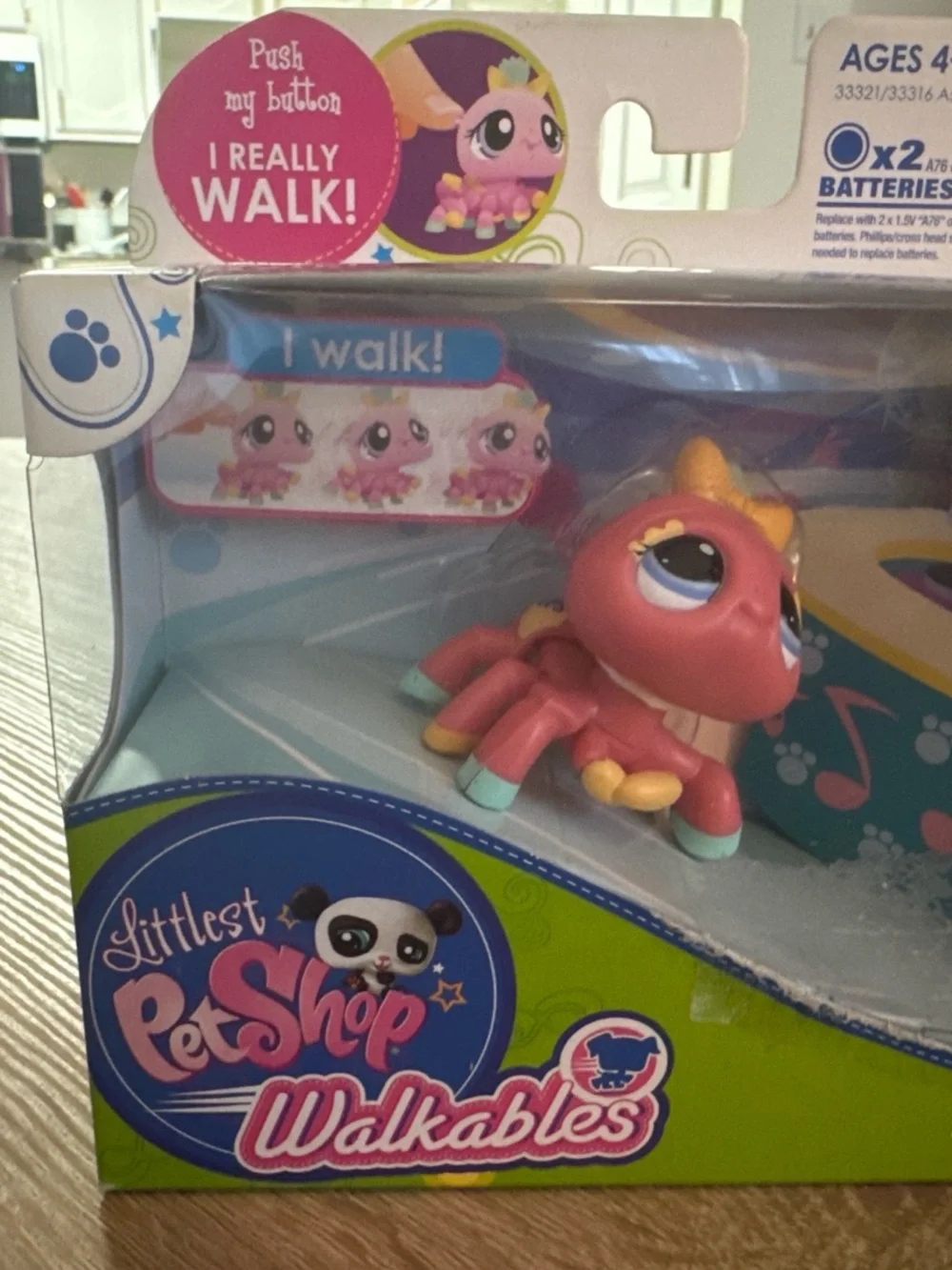 Littlest Pet Shop Walkables #2124 Octopus Hasbro LPS New in Box 2010